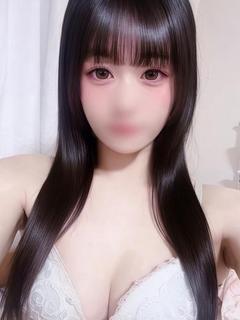 りのん【天性の極エロ美女】