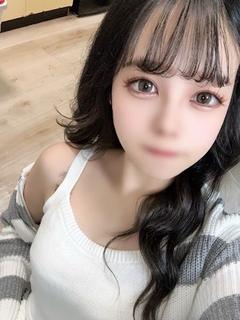 うい【現役OLスタイル抜群美女】