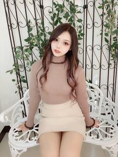 なるみ【ほぼフルオプ美少女】