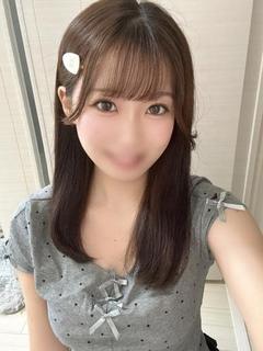 えりな【魅惑の眼差し】