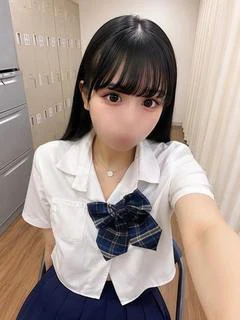 すず【最強F乳の持ち主】