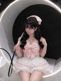 すふれ【圧巻の美乳Kカップ】