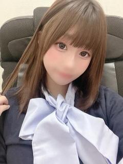 かなう【細身でエッチな淫乱美女】