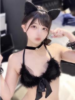 ゆゆ【距離感ゼロの癒し系】