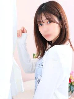 真白(ましろ)【清純美白】