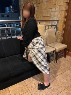 宮沢さん｜真っ白なお肌奥さん