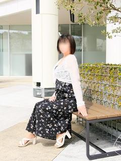 岡田 ゆかり