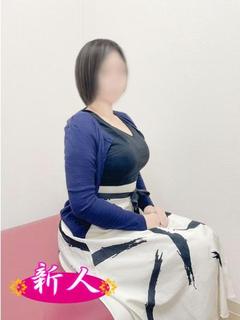 二階堂うみ