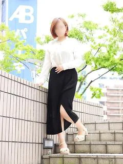 安田 梨花