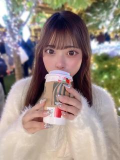 ななこ