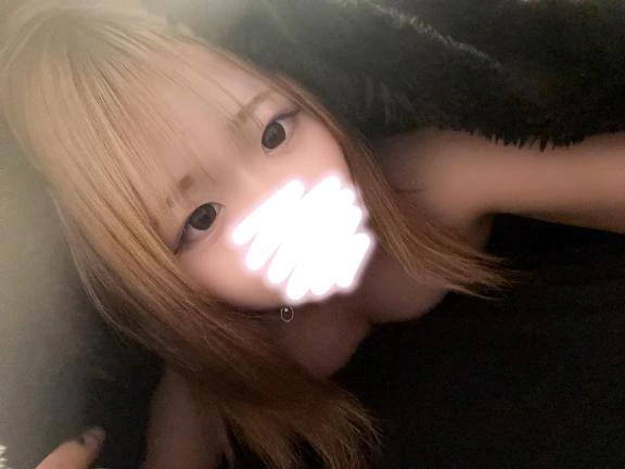 ♡|´-`)ﾁﾗｯ♡