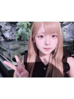 みお⭐️白肌あざとい天使