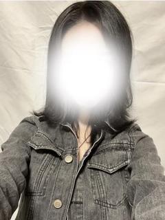 あすか☆黒髪綺麗な顔立ち