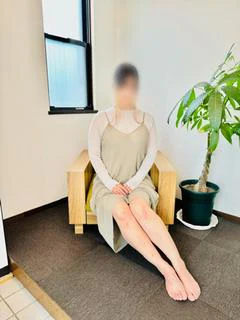 月