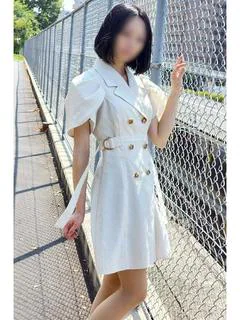 みな