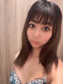 にいな【キャバ嬢と恋...