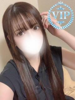 あやな