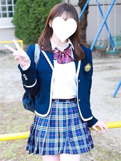 美間 ひかり