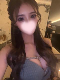 はな【モデル系小悪魔ギャル】