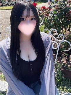 ひすい【宝石のような瞳】