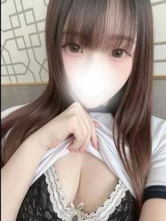 めろ【色白おっぱい💕】