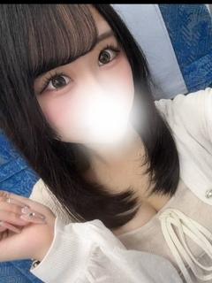 みお【美脚スレンダー】