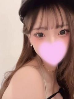 りか【清純派なのに爆乳】