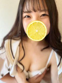 えみり