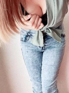 あみか(どエロな唇に...