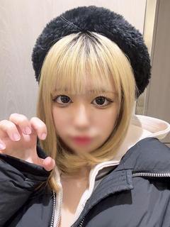 ねね【爆乳ギャル】