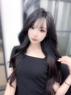 かい【モデル級美女】