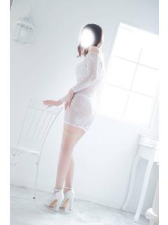 癒し系柔肌えみり