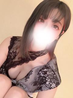 細み巨乳エロ美女つき...