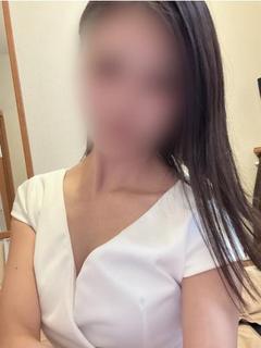 夏凪(なつな) さん