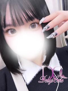 新人　みるる