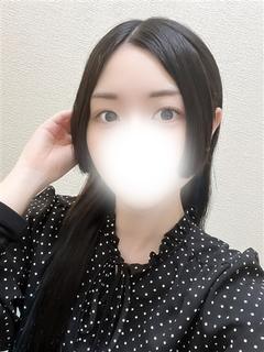 新人たまき