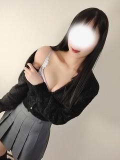 新人れい