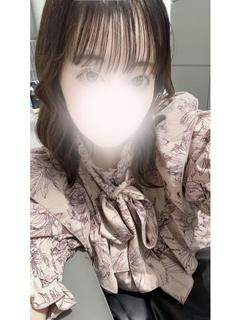 あずき【147㎝Hカップ18歳】