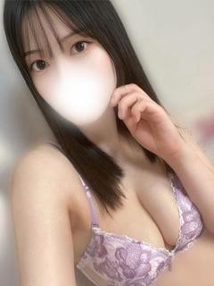 のぞみ【重力にも負けぬ圧巻の乳】