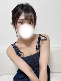 (新人)りあ