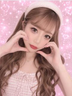新人)なつめ