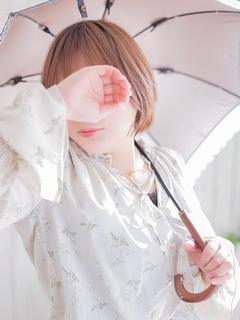 新人るみ