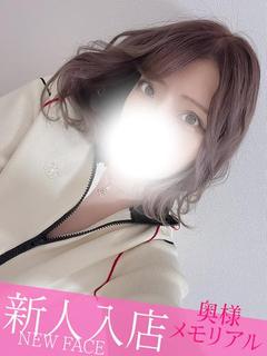 新人ひなみ