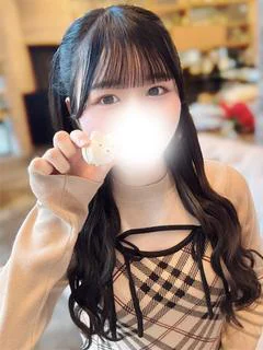 小鳥遊ここあ