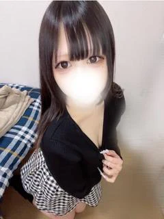 全裸入室無料！美白美少女ゆめ