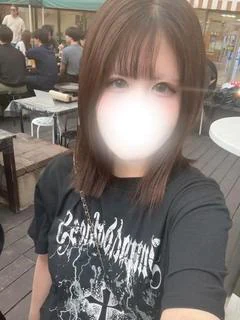 地元産・全裸入室無料