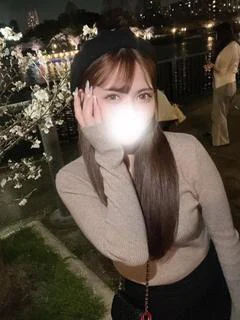 SSS級超絶美女ひなの