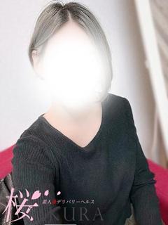 凛（りん）極上淫乱美女