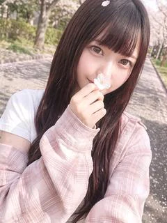 モモカ
