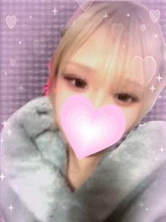 あゆ【潮吹き、イラマ、激スレンダー】